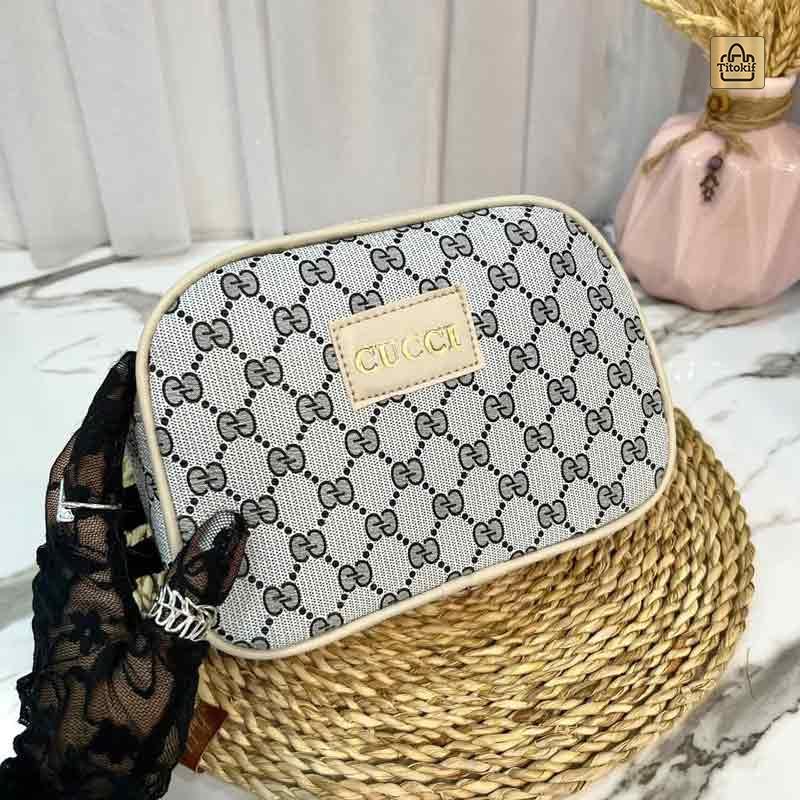 کیف پاسپورتی دخترانه کد a89