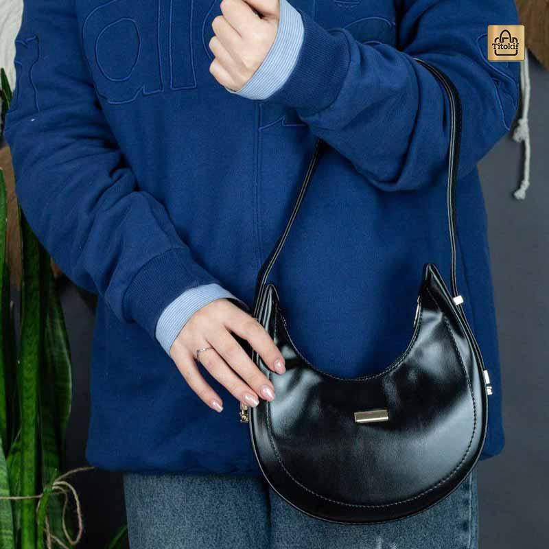 کیف دوشی هلالی دخترانه کد 4628