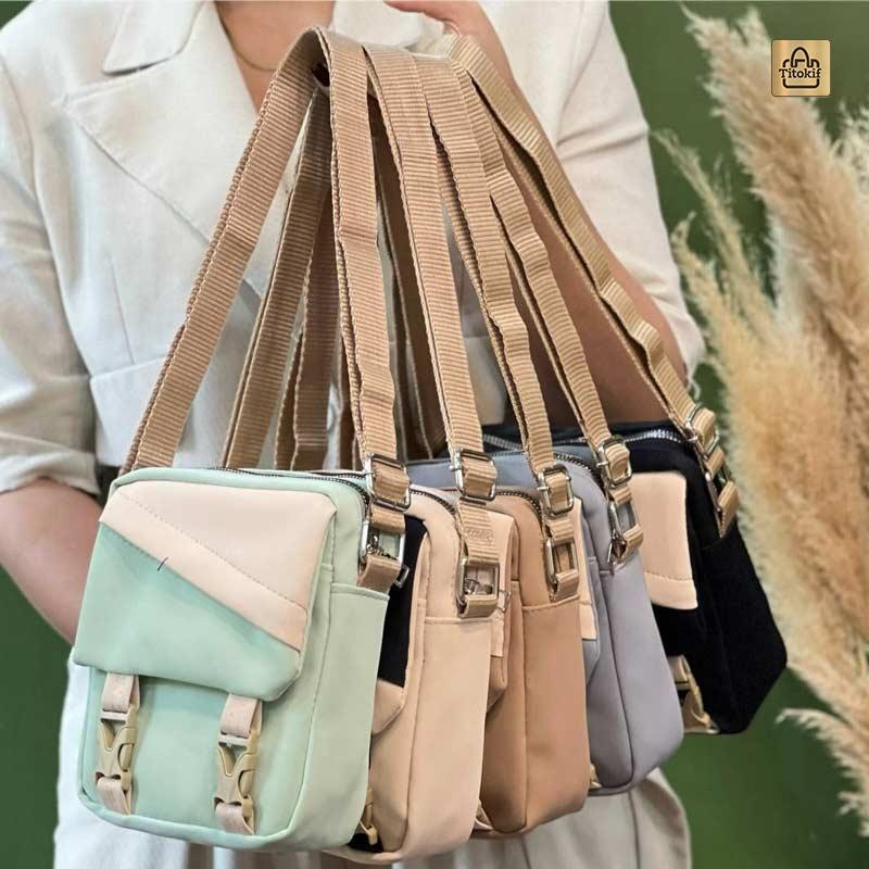 کیف دوشی دخترانه مدل اسپرت پاسپورتی کد b77