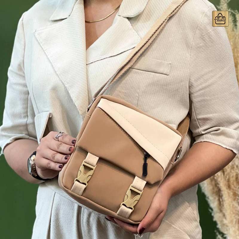 کیف دوشی دخترانه مدل اسپرت پاسپورتی کد b77